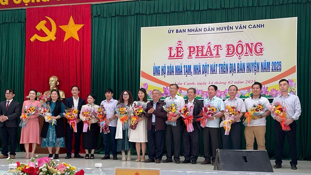 z6315847511319_fb38a73ea8f842f438f0eebc003dcc29_2